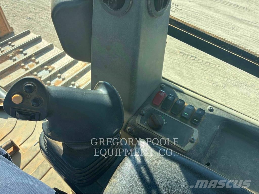 CAT D5K2LGP Bulldozer