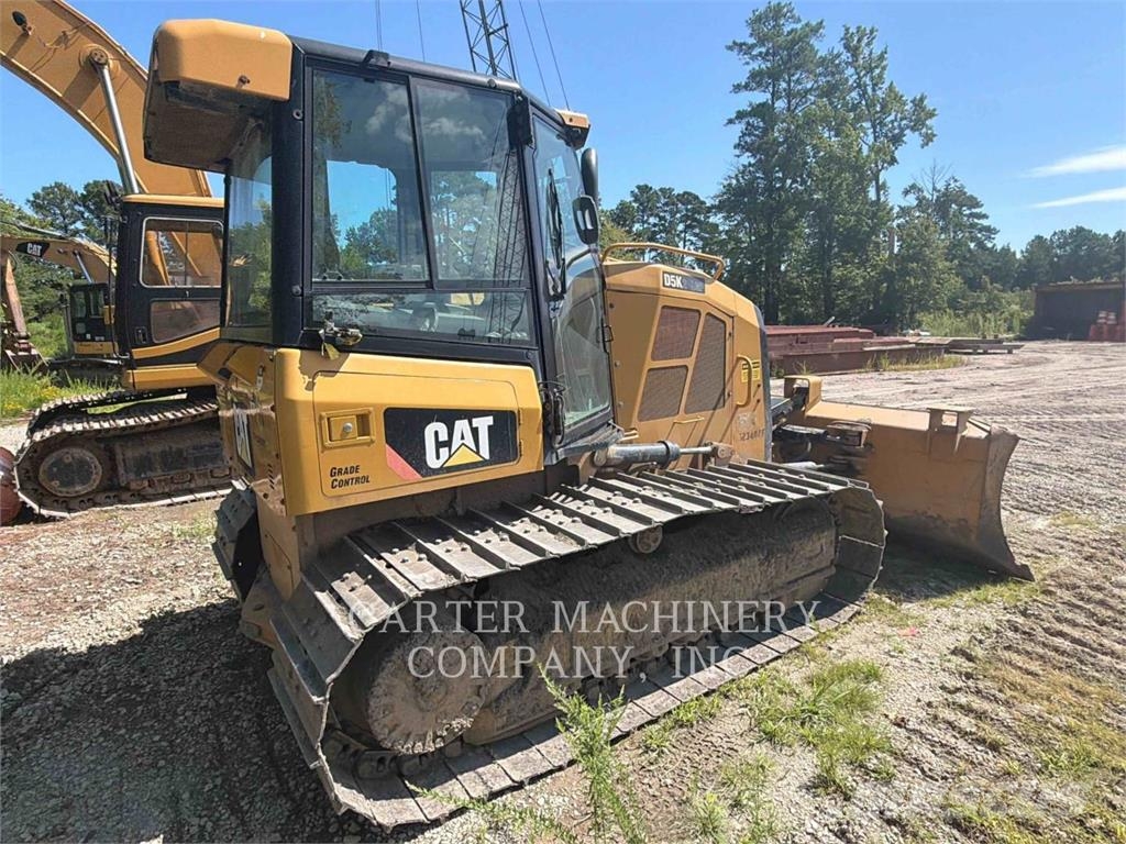 CAT D5K2LGP AR 履帶推土機