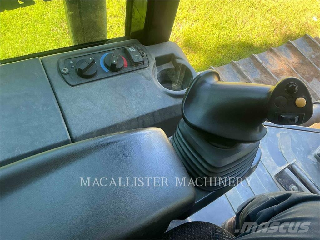 CAT D5K2XL Bulldozer