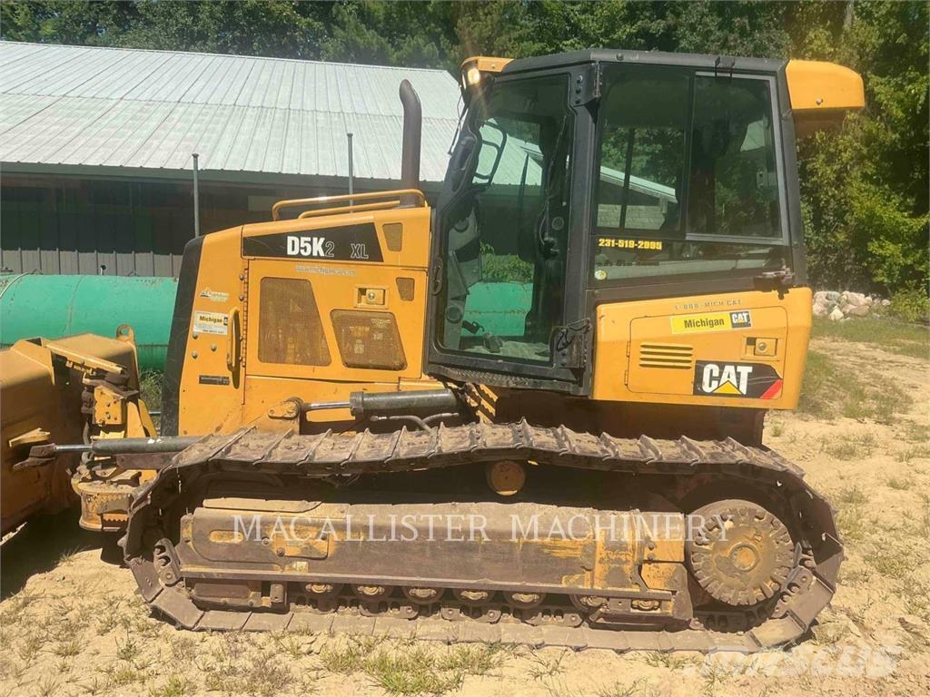 CAT D5K2XL Bulldozer