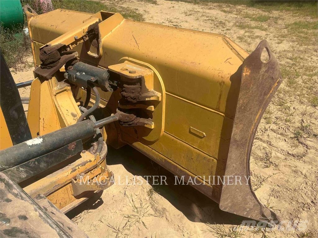 CAT D5K2XL Bulldozer
