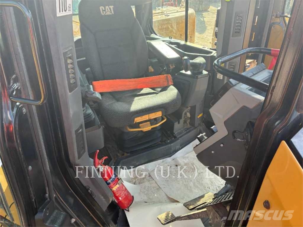 CAT D5LGPVPAT 履帶推土機