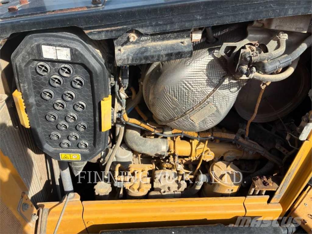 CAT D5LGPVPAT 履帶推土機