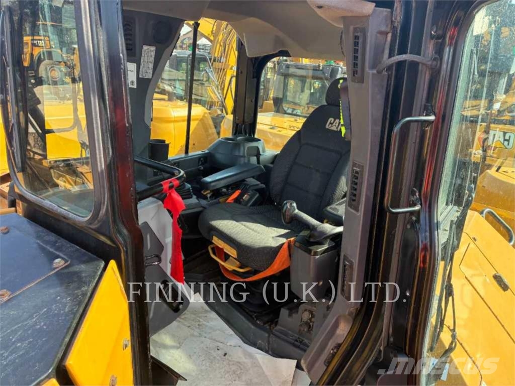 CAT D5LGPVPAT 履帶推土機