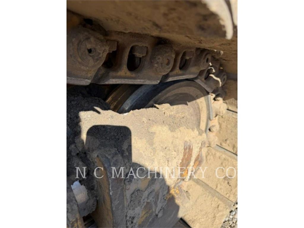 CAT D5MXL Buldozer sobre oruga