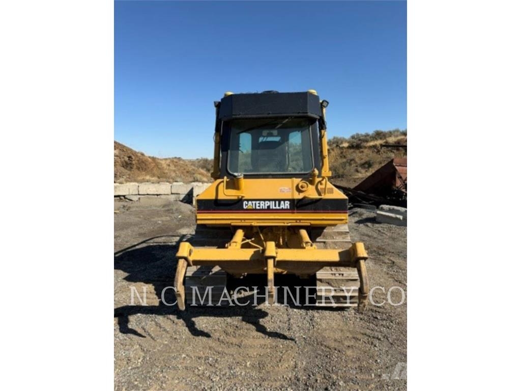 CAT D5MXL Buldozer sobre oruga