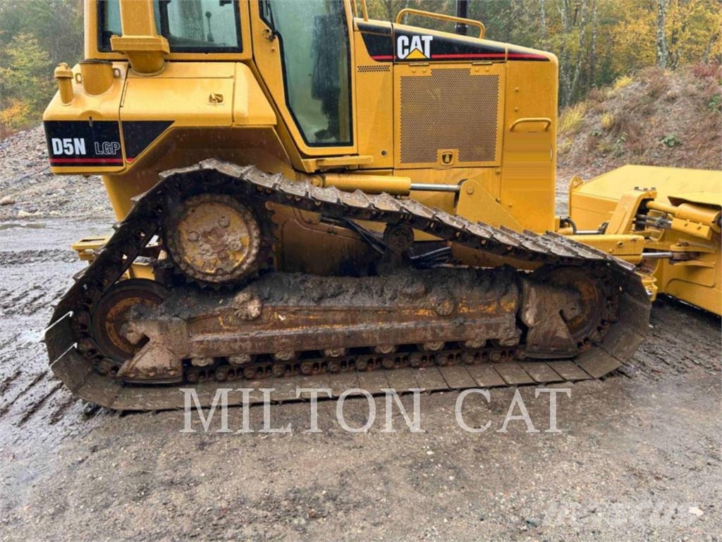 CAT D5N LGP Crawler dozers
