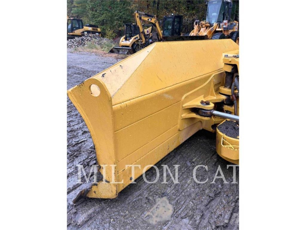 CAT D5N LGP Crawler dozers