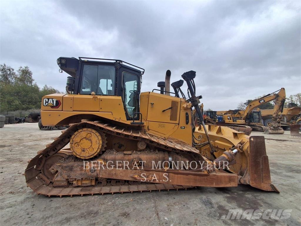 CAT D6 Bouteurs sur chenilles