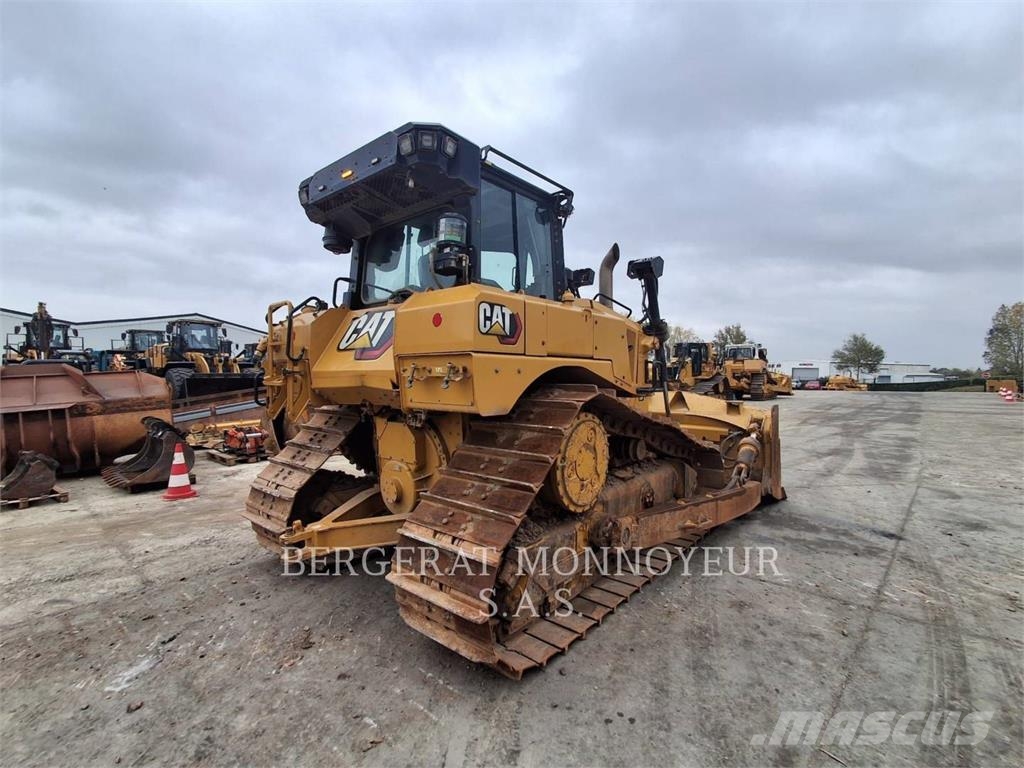 CAT D6 Bouteurs sur chenilles