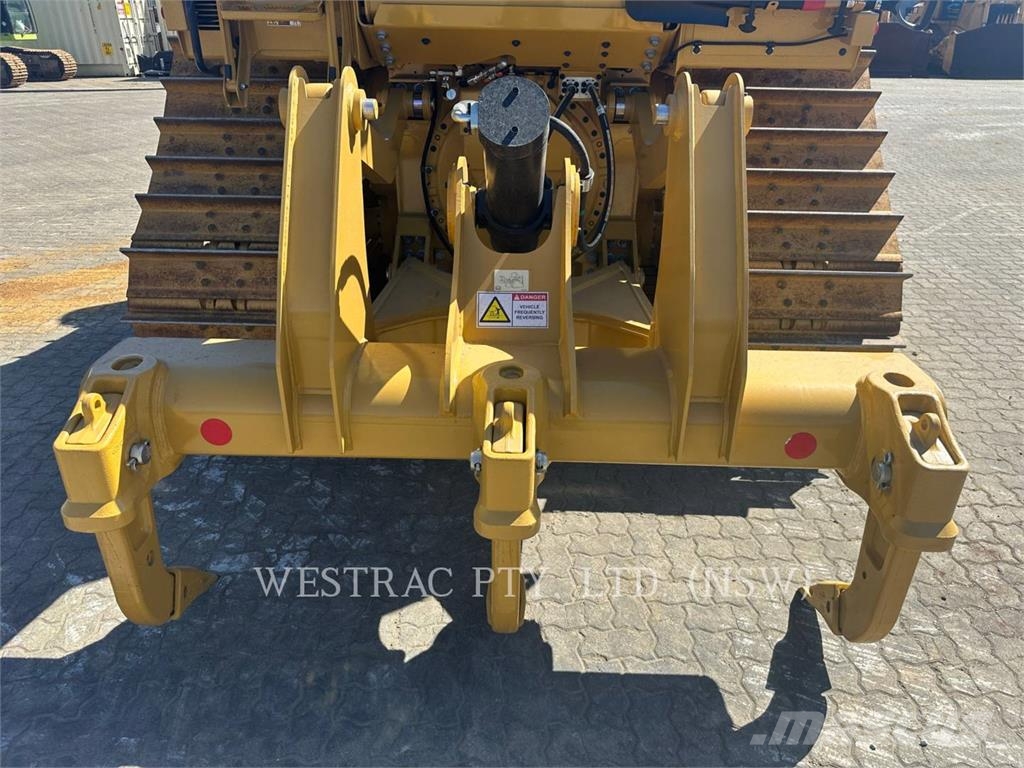 CAT D6 Гусеничні бульдозери