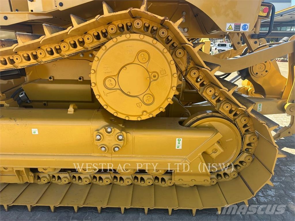 CAT D6 Гусеничні бульдозери
