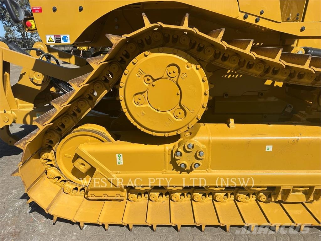 CAT D6 Гусеничні бульдозери