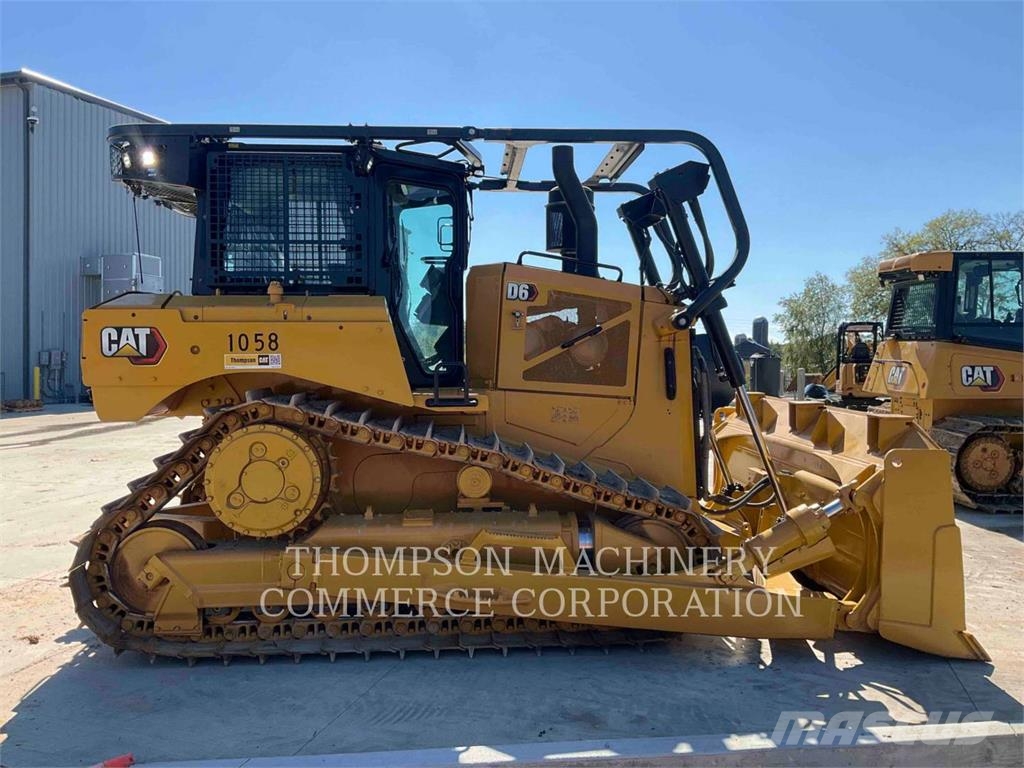 CAT D6 Kāpurķēžu buldozeri