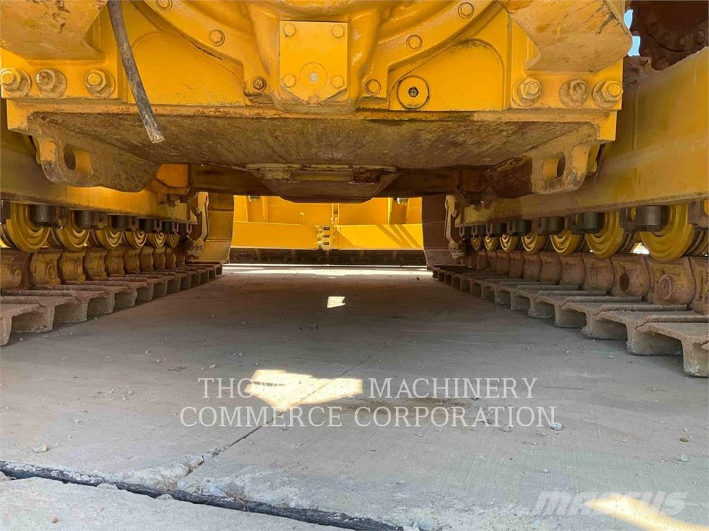 CAT D6 Kāpurķēžu buldozeri
