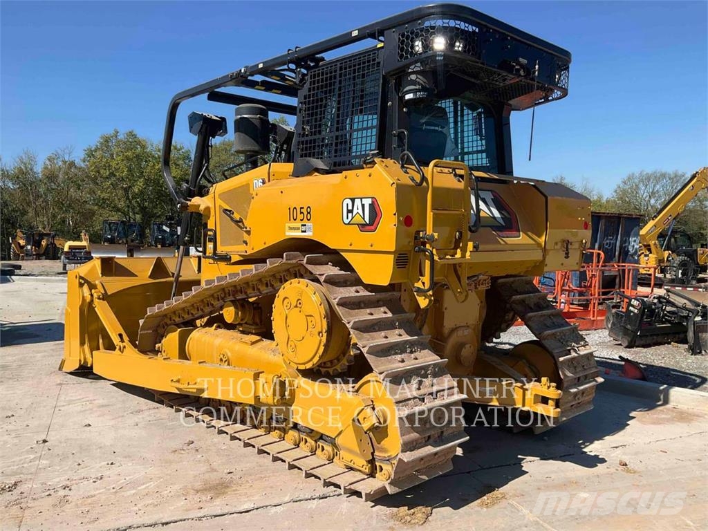 CAT D6 Kāpurķēžu buldozeri