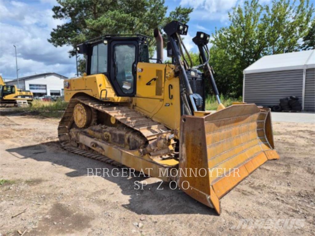 CAT D6-20 Crawler dozers