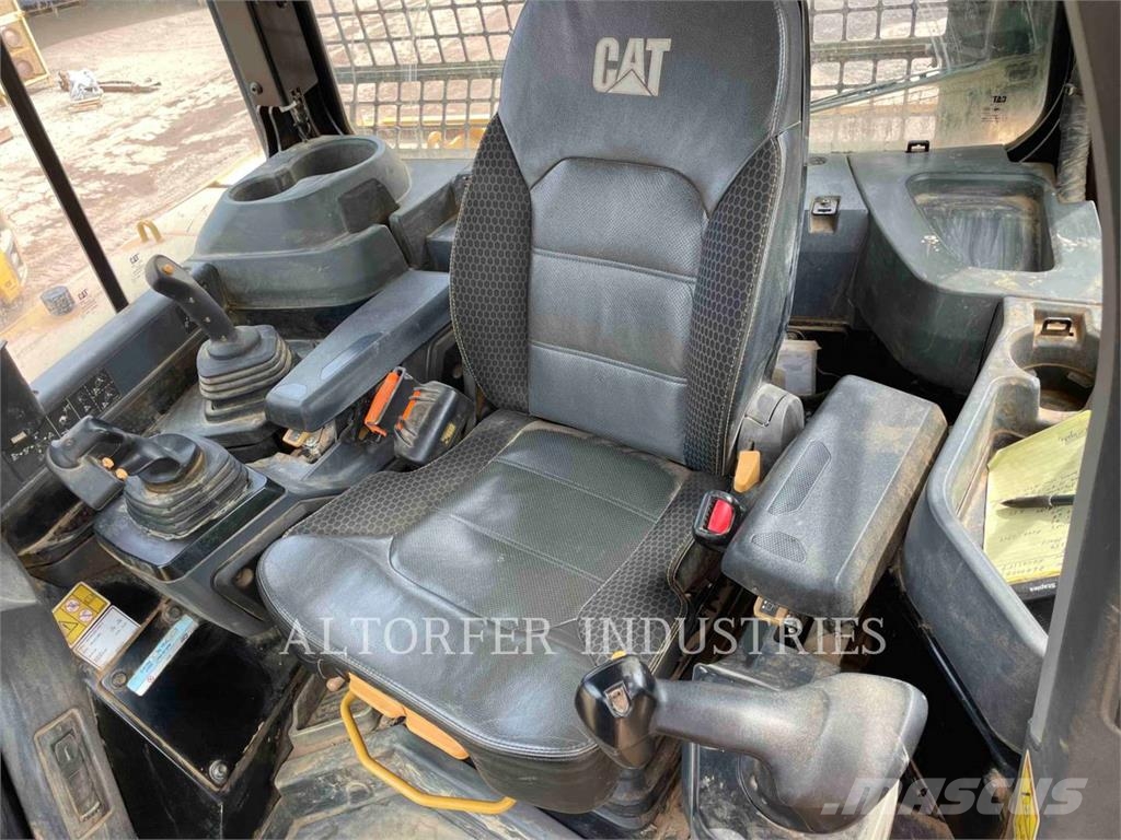 CAT D6-20 Bulldozer