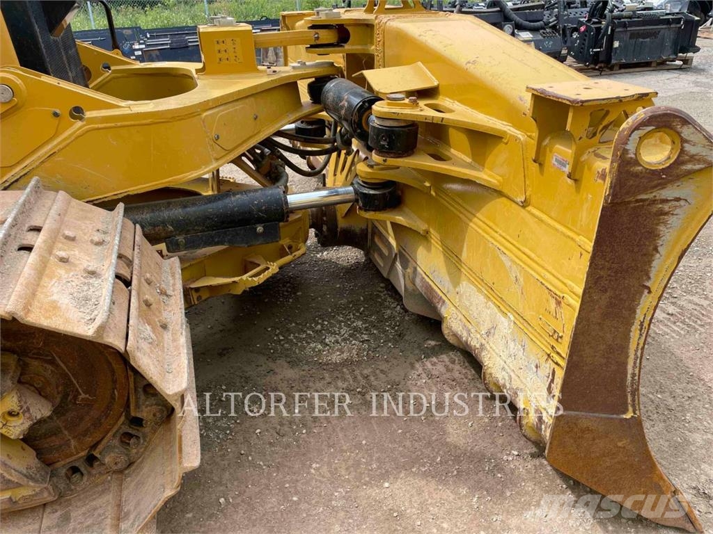 CAT D6-20 Bulldozer