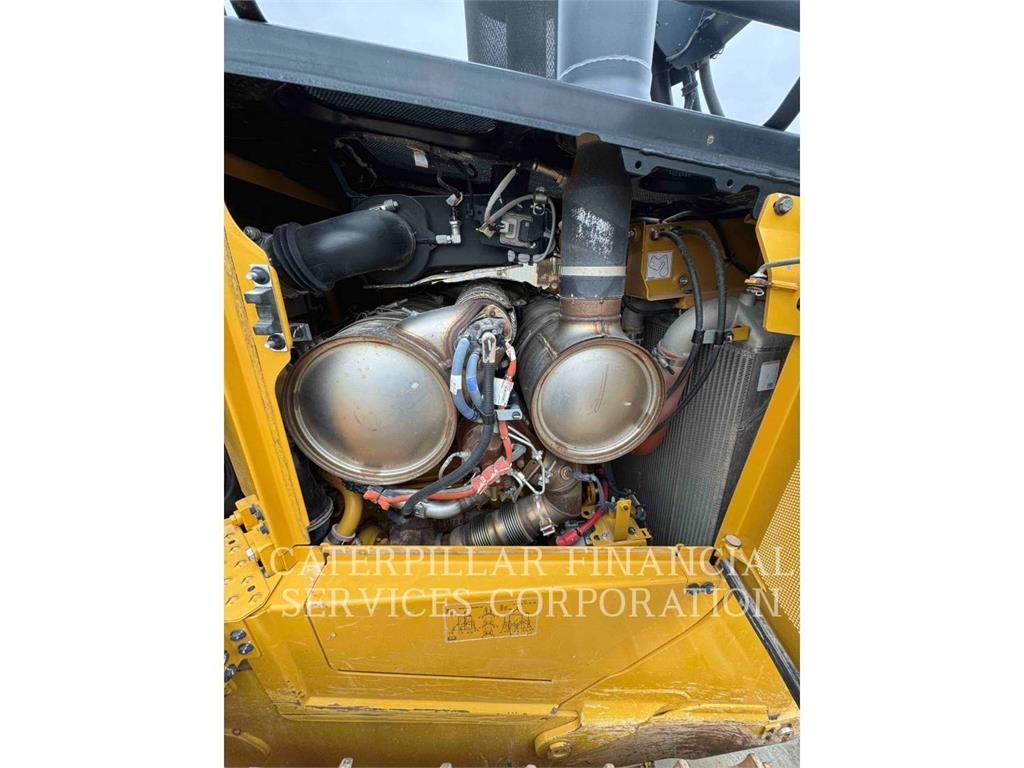 CAT D6-20XE 履帶推土機