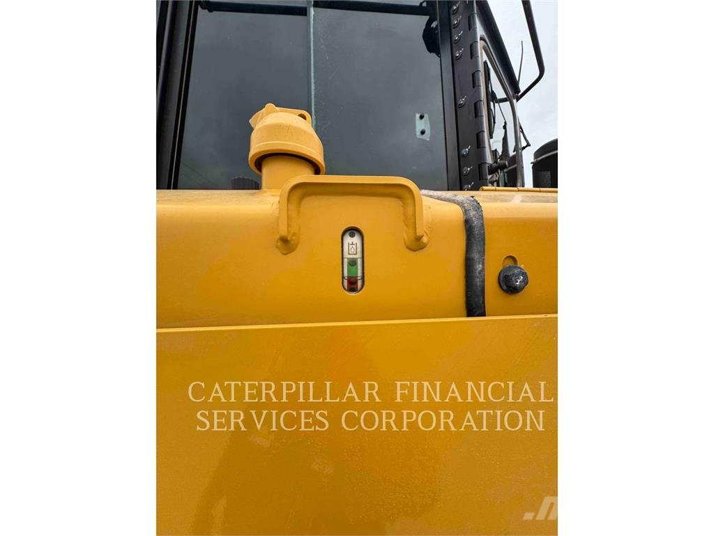 CAT D6-20XE 履帶推土機