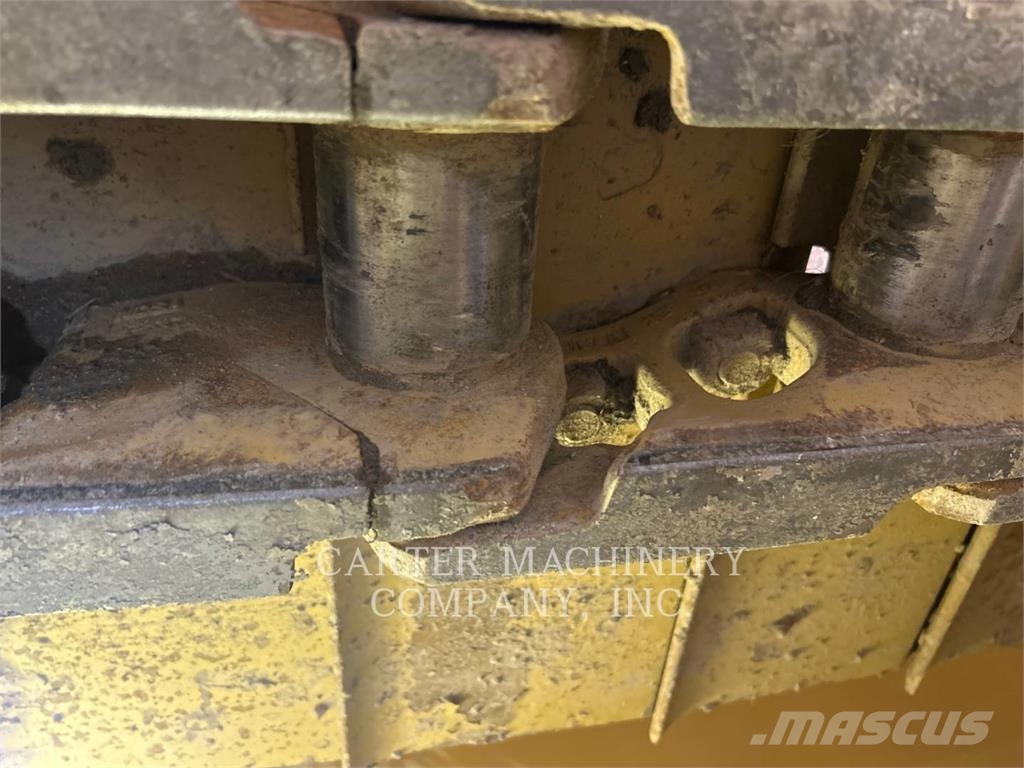 CAT D6 LGP Гусеничные бульдозеры
