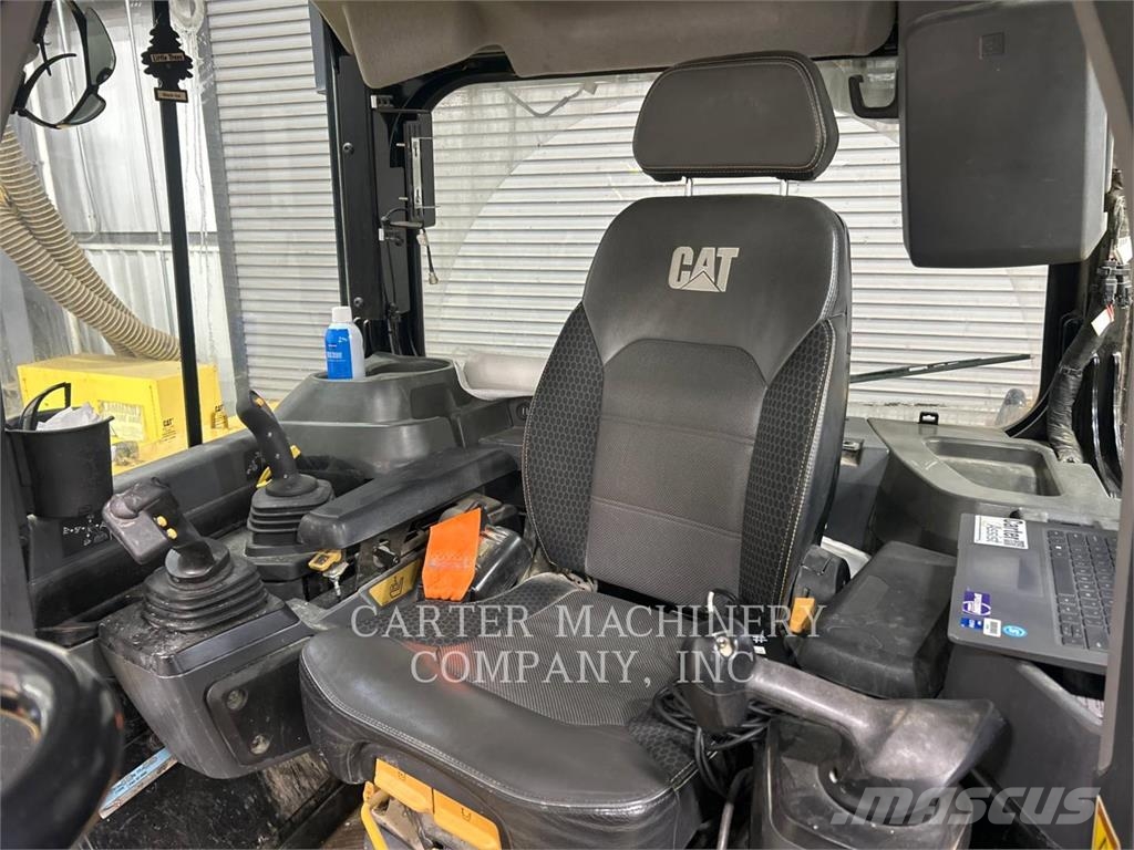 CAT D6 LGP Гусеничные бульдозеры