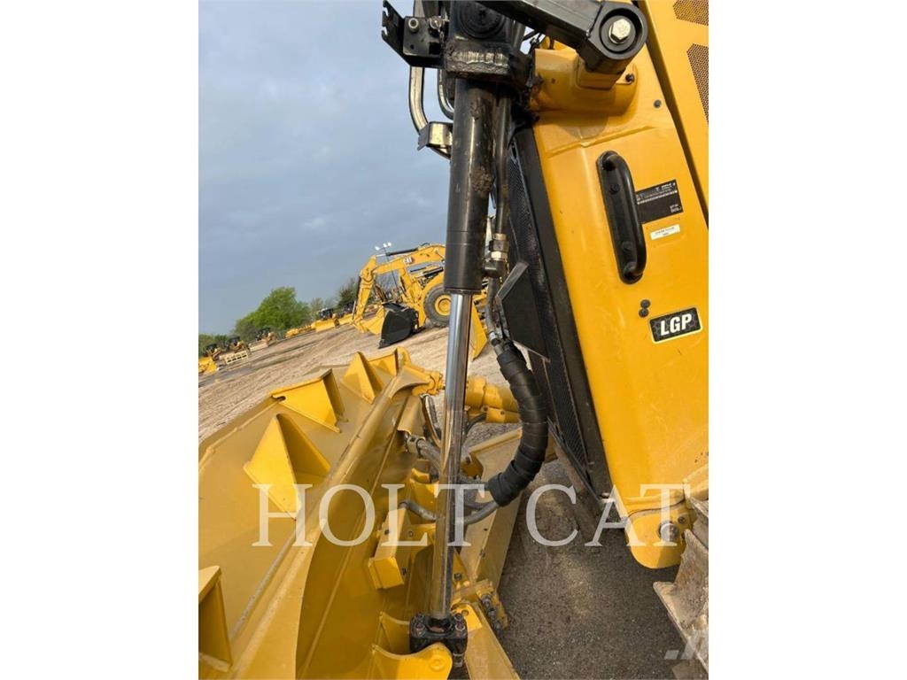CAT D6 LGP Гусеничные бульдозеры
