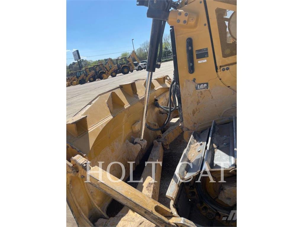 CAT D6 LGP Гусеничные бульдозеры