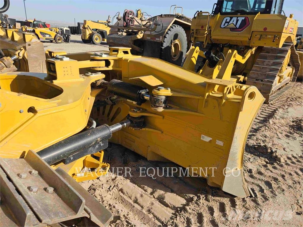 CAT D6 VP Crawler dozers
