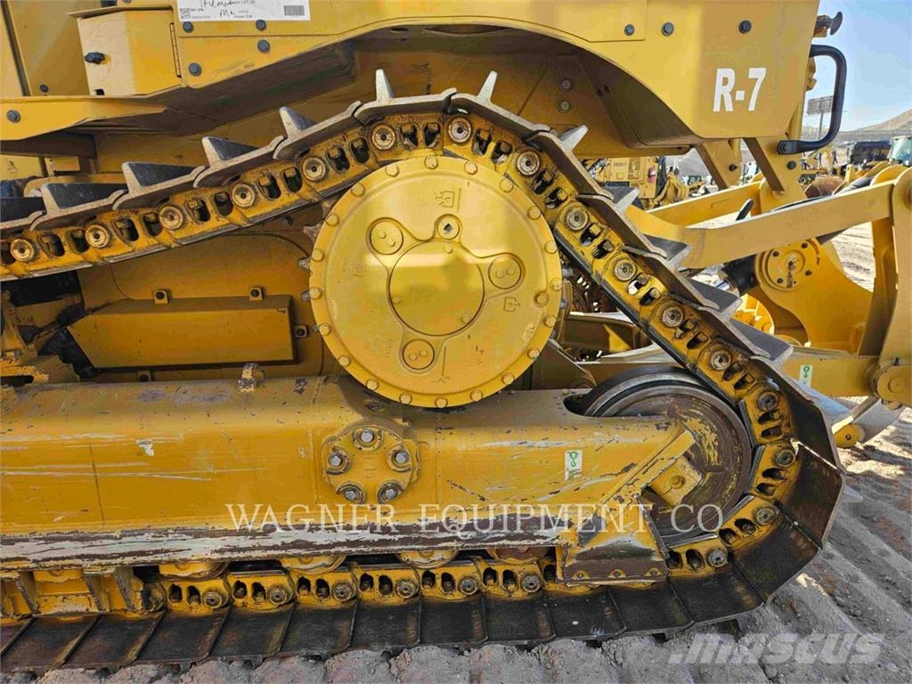 CAT D6 VP Crawler dozers