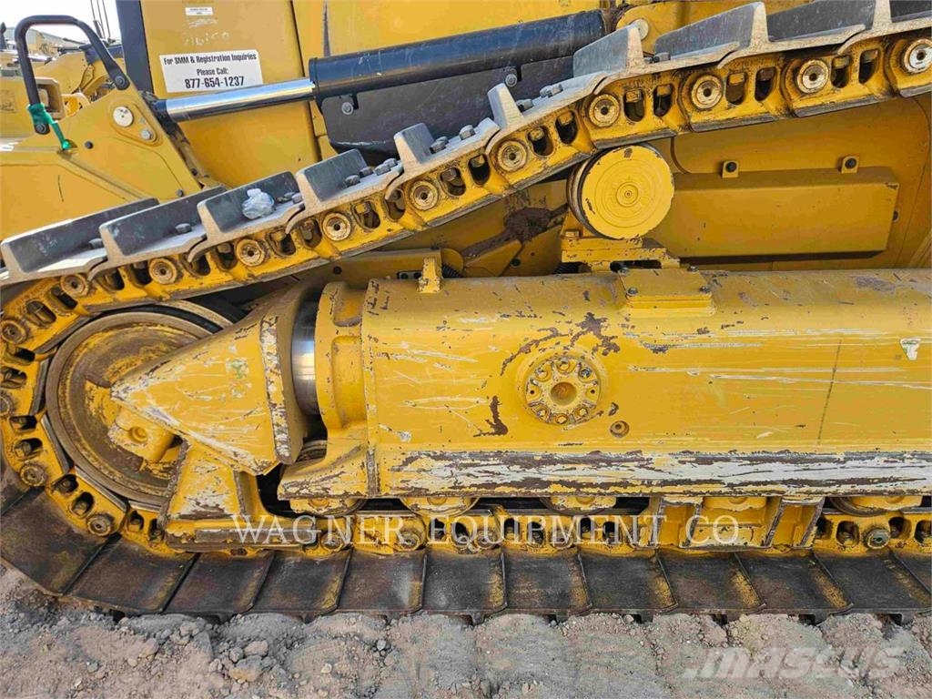CAT D6 VP Crawler dozers