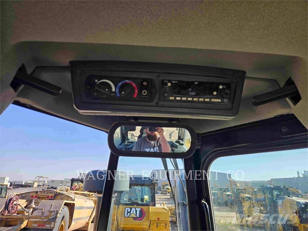 CAT D6 VP Crawler dozers