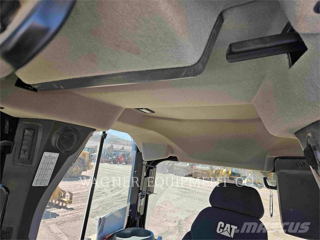 CAT D6 VP Crawler dozers