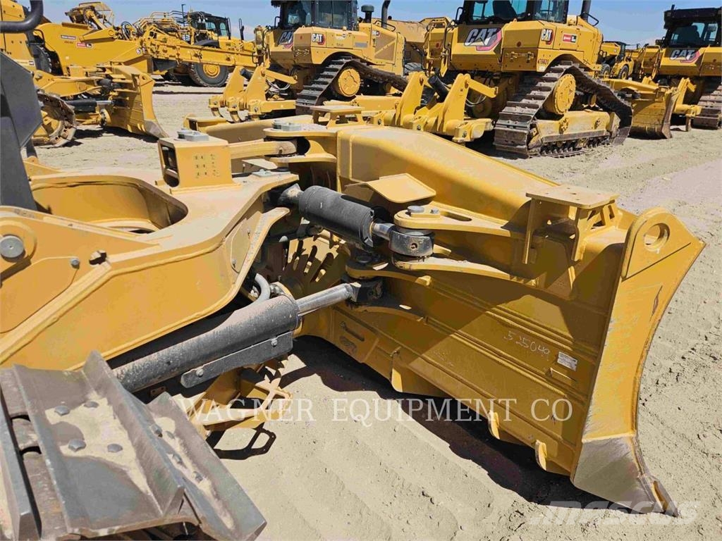 CAT D6 VP Crawler dozers
