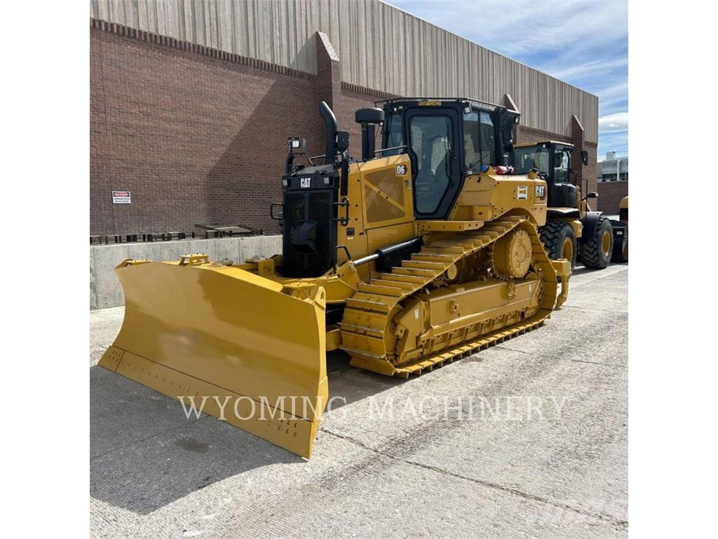 CAT D6 VP Crawler dozers