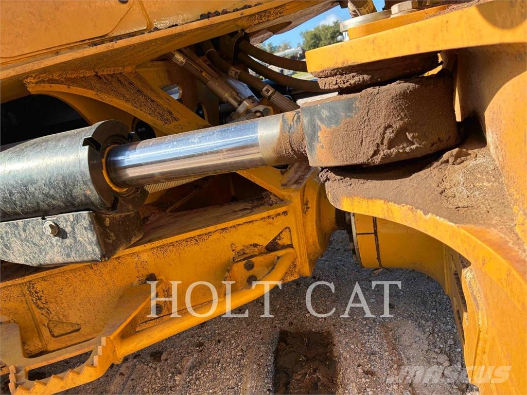 CAT D6 VP Kāpurķēžu buldozeri