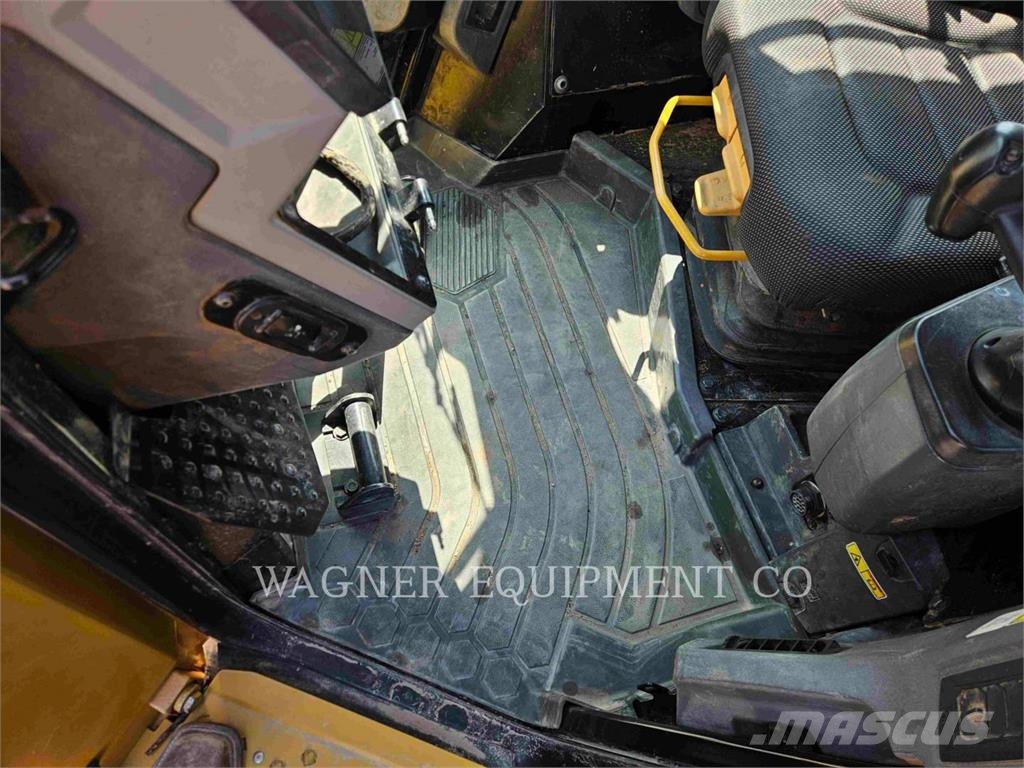 CAT D6 VP Гусеничные бульдозеры