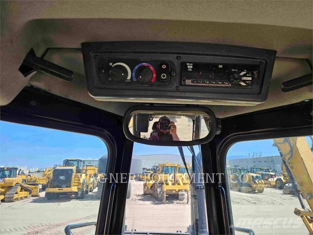 CAT D6 VP Гусеничные бульдозеры