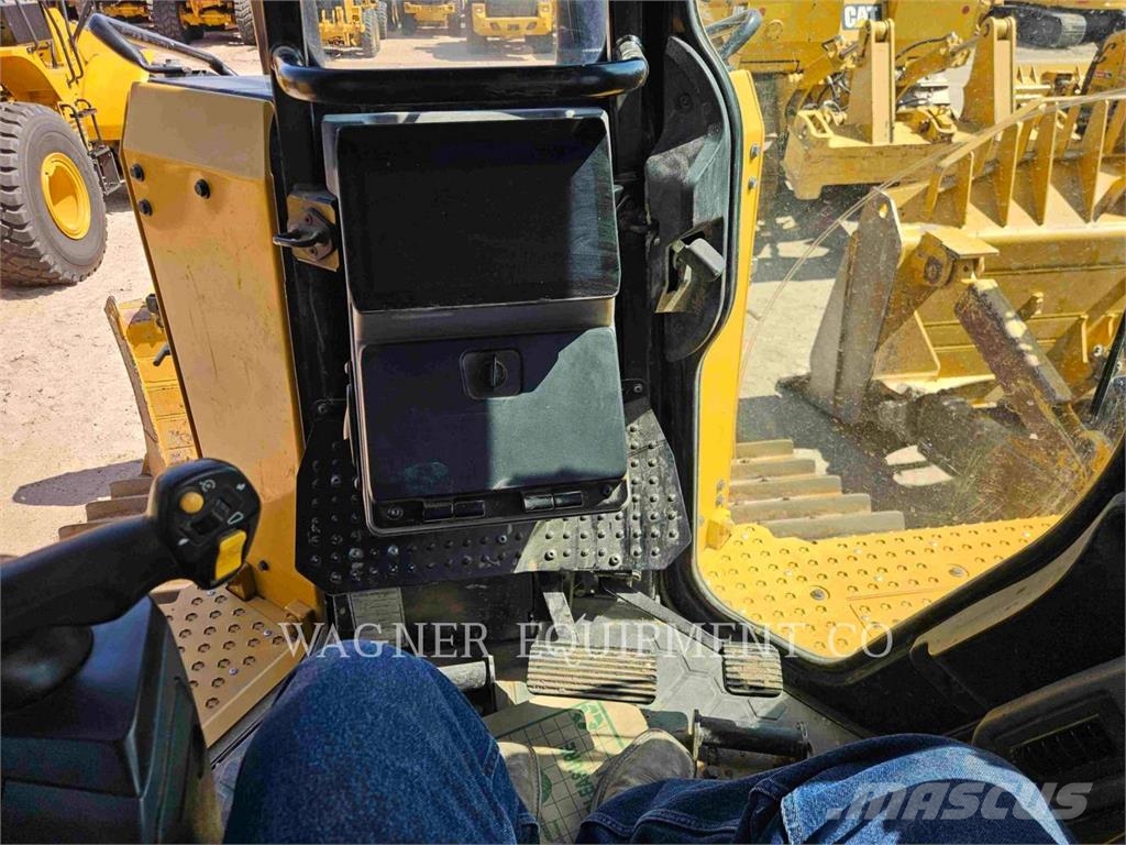 CAT D6 VP Гусеничные бульдозеры