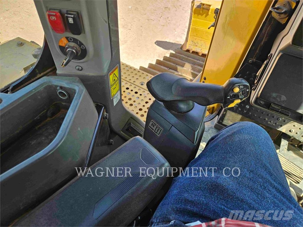 CAT D6 VP Гусеничные бульдозеры