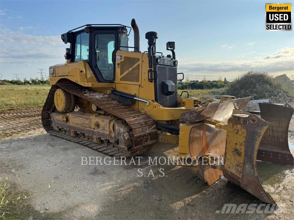 CAT D6 XE Гусеничні бульдозери