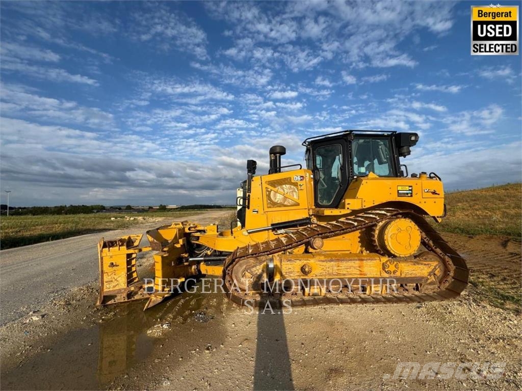 CAT D6 XE Гусеничні бульдозери