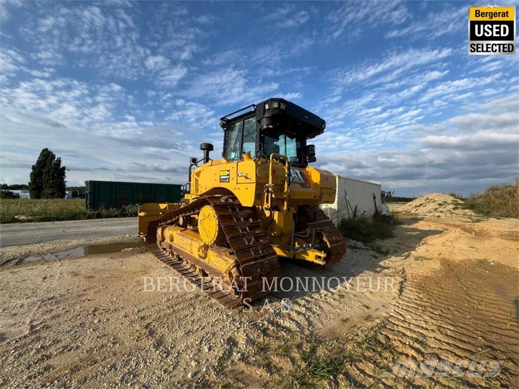 CAT D6 XE Гусеничні бульдозери