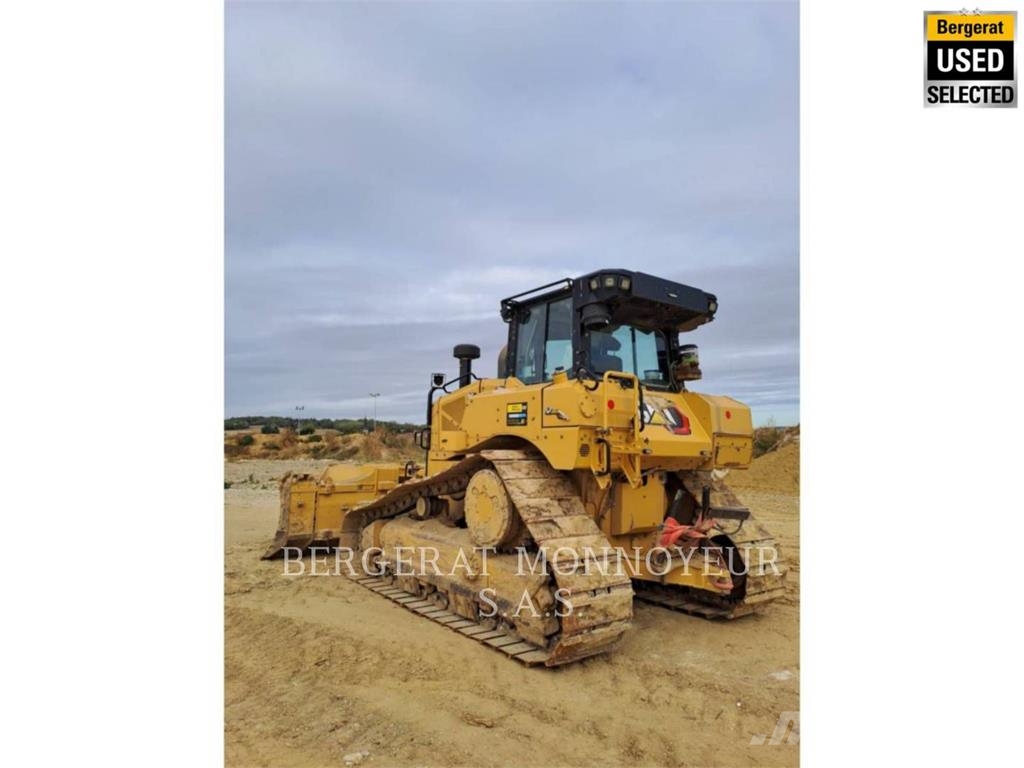 CAT D6 XE Гусеничні бульдозери