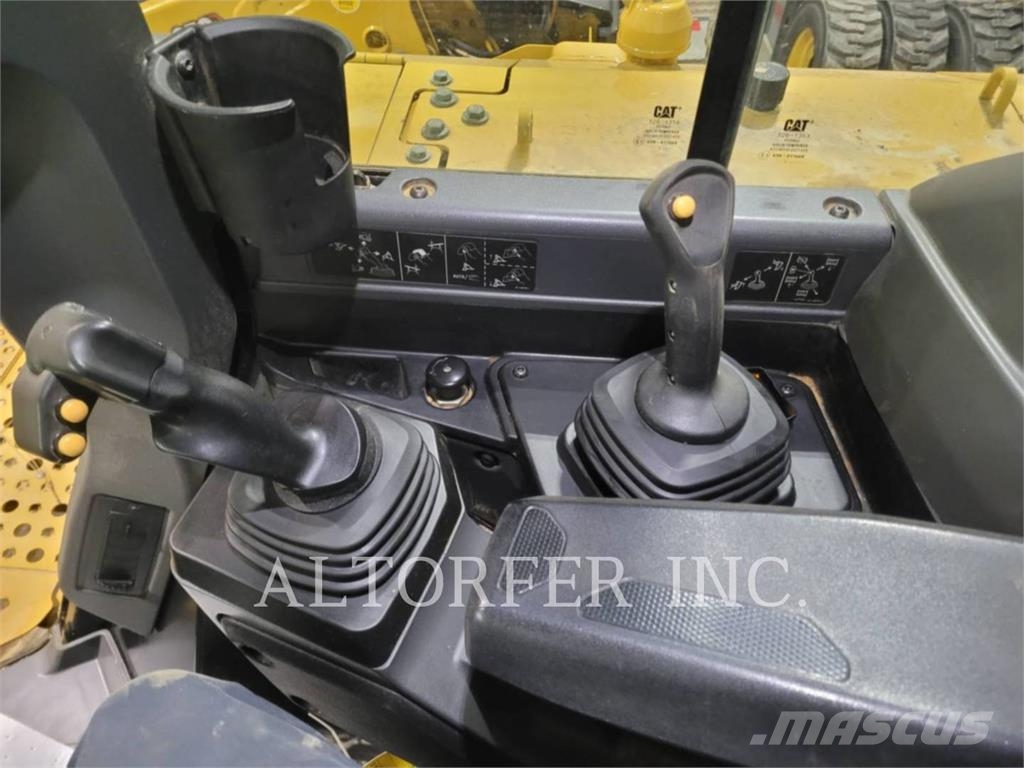 CAT D6 XEPAT3D Bandschaktare