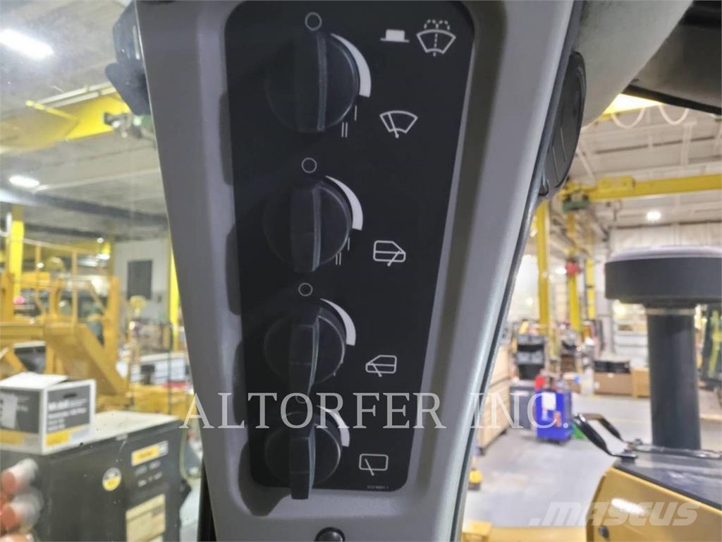 CAT D6 XEPAT3D Bandschaktare
