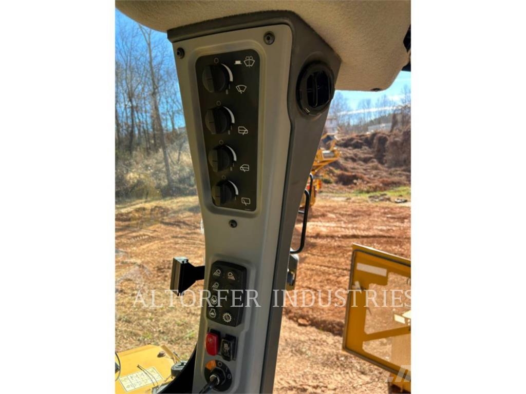 CAT D6 XEPAT3D Crawler dozers
