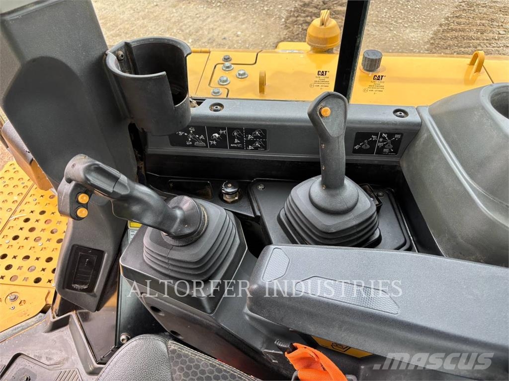 CAT D6 XEPAT3D Bandschaktare