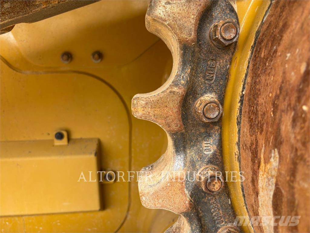 CAT D6 XEPAT3D Bandschaktare